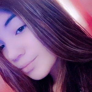 Meet your Posher, Macie